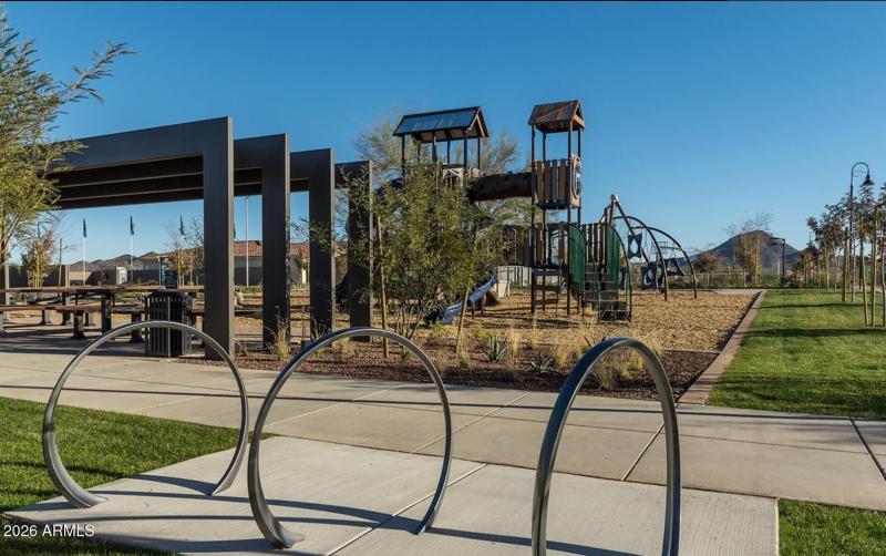 Screenshot 2024-11-26 164943 (1)