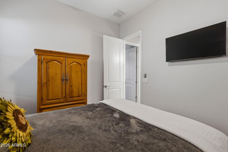 25-web-or-mls-Done-31