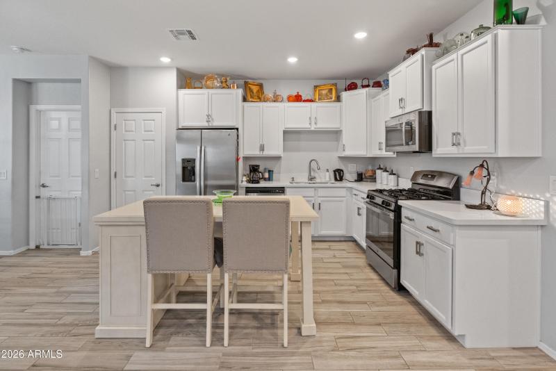 12739 W Myrtle Ave-15