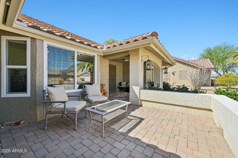 5-web-or-mls-W Ravenswood Dr-S1003-005