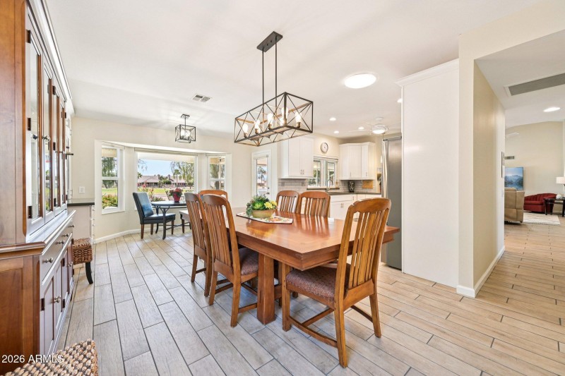 14-web-or-mls-W Ravenswood Dr-S1003-014