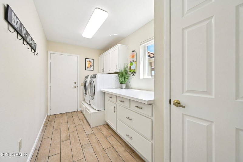 26-web-or-mls-W Ravenswood Dr-S1003-026