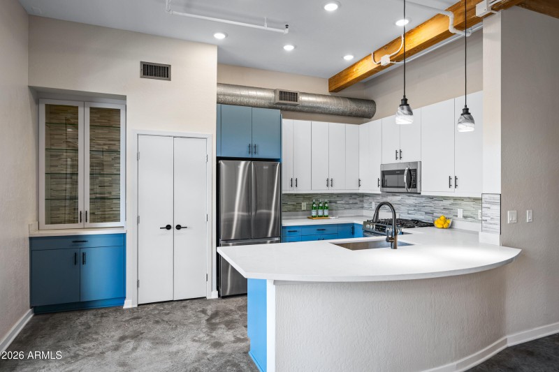 914 E Osborn Rd Unit 208-7