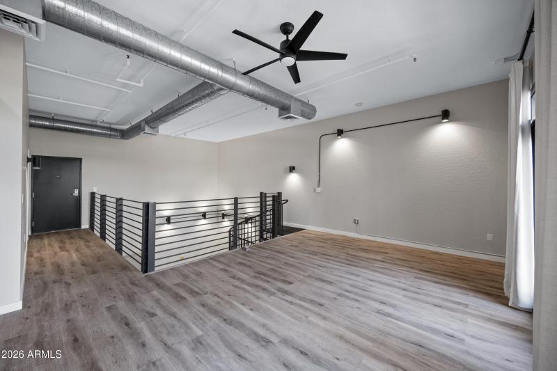 914 E Osborn Rd Unit 208-18