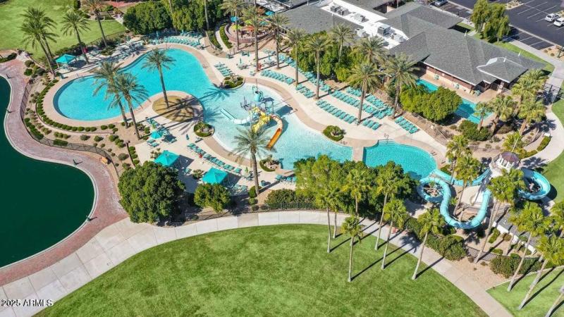 Estrella - Pool-Aerial