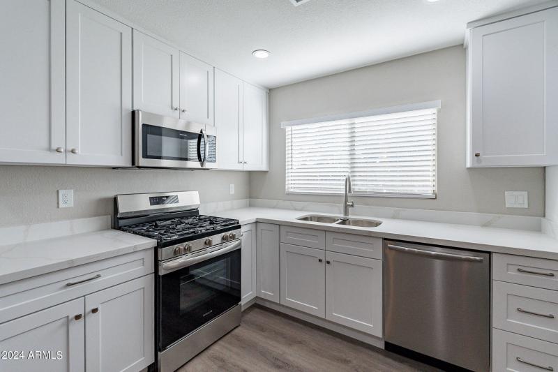 17-web-or-mls-Peoria-17