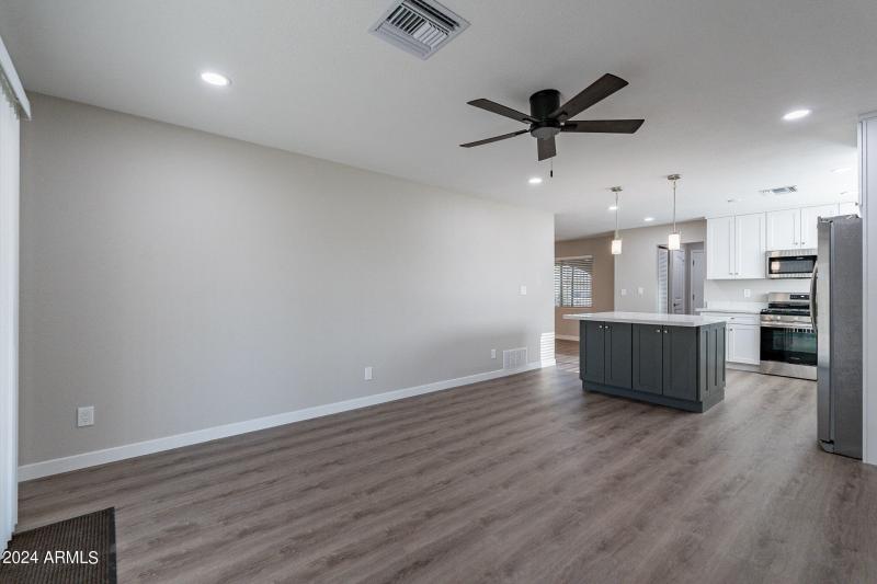 7-web-or-mls-Peoria-7