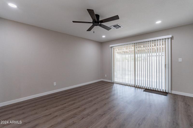 22-web-or-mls-Peoria-22