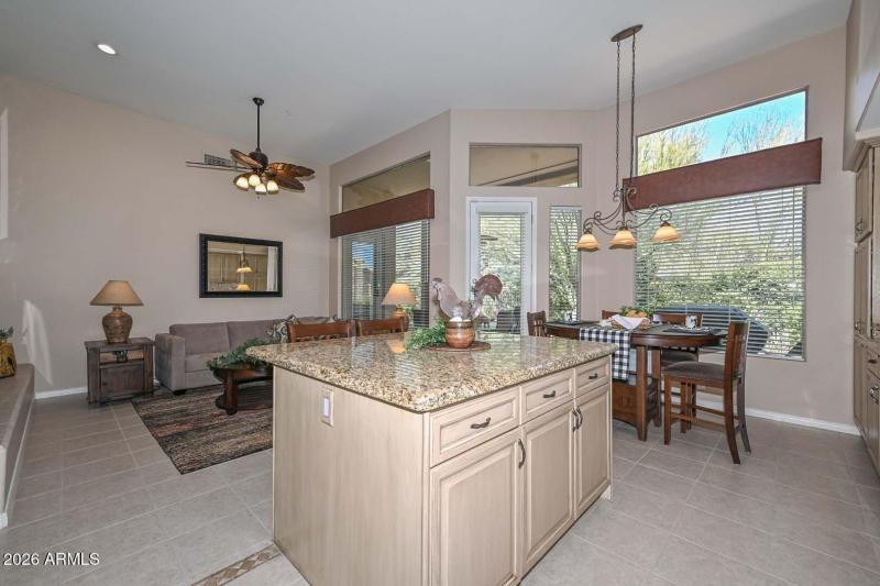 Kitchen-Breakfast Room