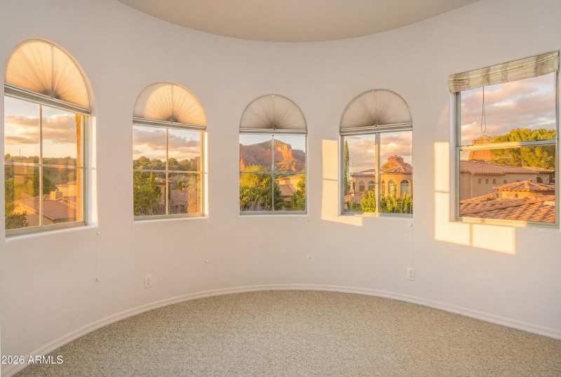 Suite with Red Rock Views