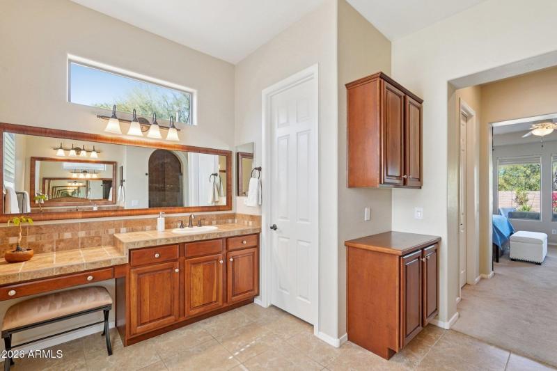 46-web-or-mls-N 127th Ln-S0703-046