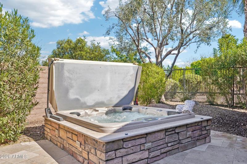 52-web-or-mls-N 127th Ln-S0703-052