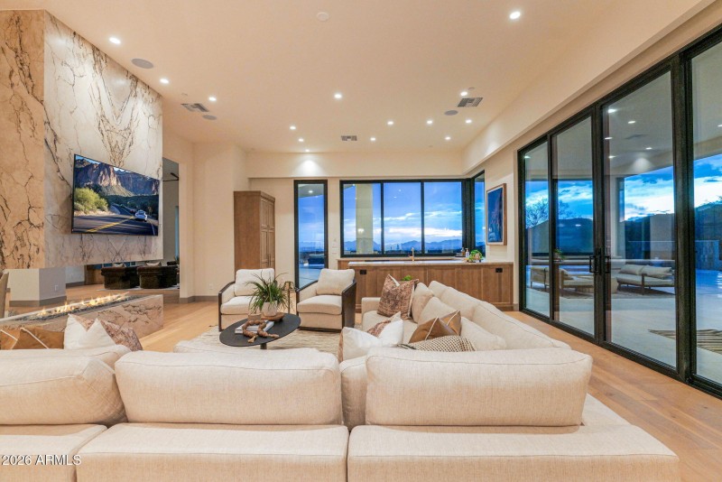 97-web-or-mls-P1558444