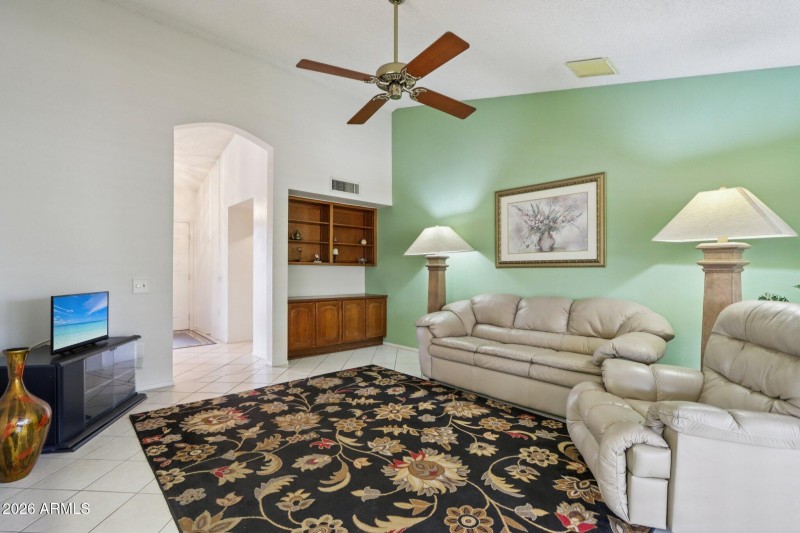 10-web-or-mls-W Terra Vista Dr-S1003-010