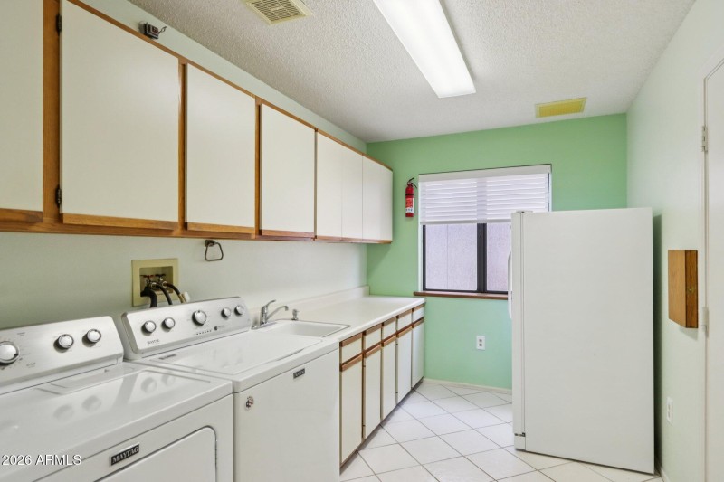 25-web-or-mls-W Terra Vista Dr-S1003-025