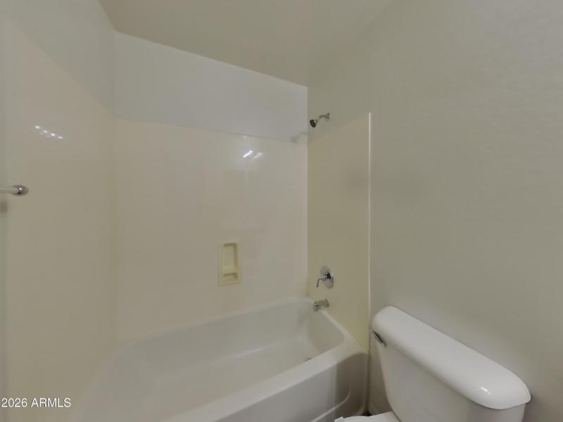 13_pc_mGa8Eq8kZc_tKLpLalzuK_layout_0