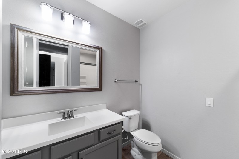 026__3909 E Perkinsville St