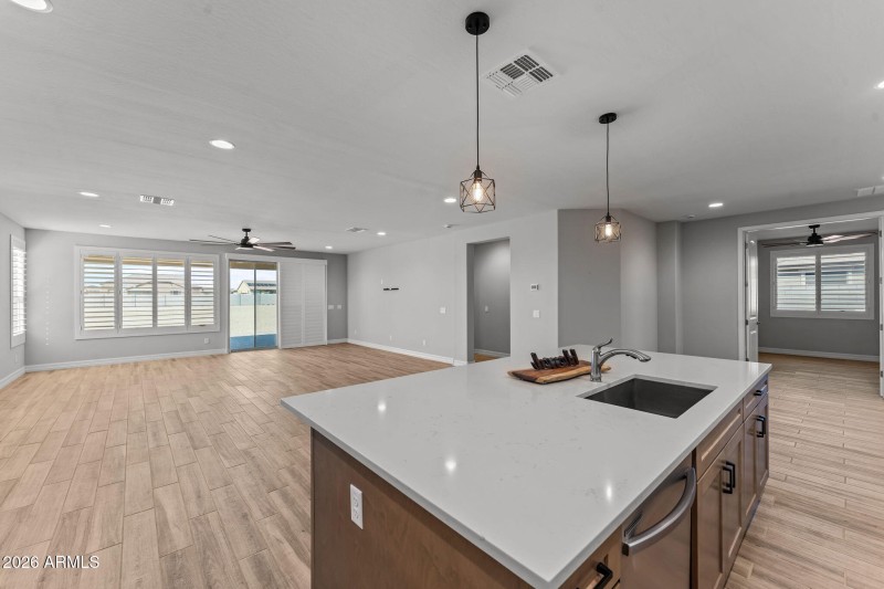 15-web-or-mls-DSC06558