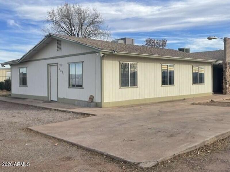 3180 Leslie Canyon Rd. Apt. a38c3b64-60c