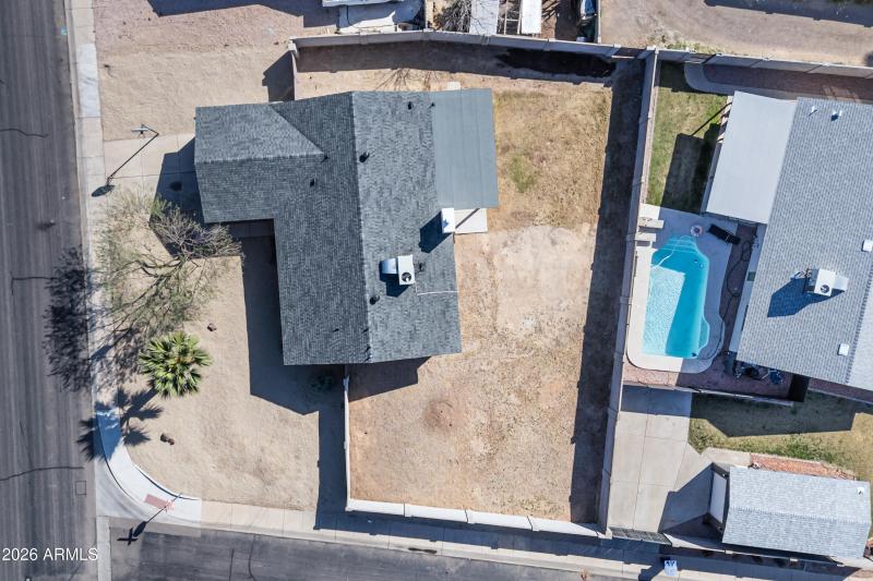 44_525 w el prado rd-42