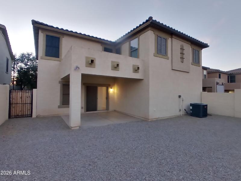 15_pc_rutDOtAhz2_LT43YSdOBC_center_0