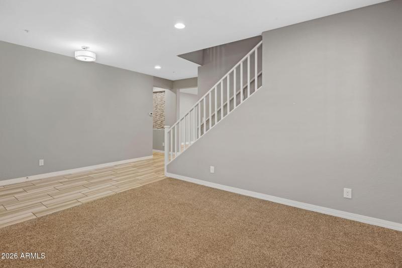 5-web-or-mls-32388-n-129th-dr