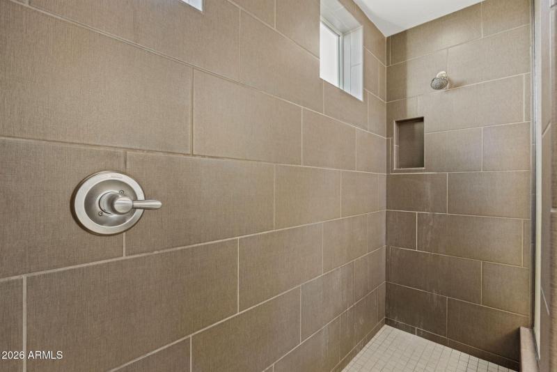 26-web-or-mls-32388-n-129th-dr