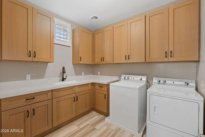 39-web-or-mls-32388-n-129th-dr