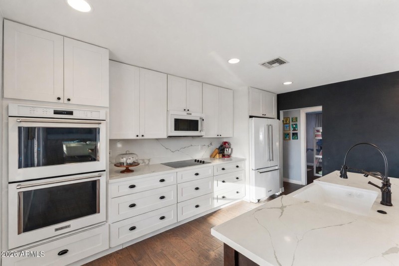 6820 N 23rd Pl, Phoenix