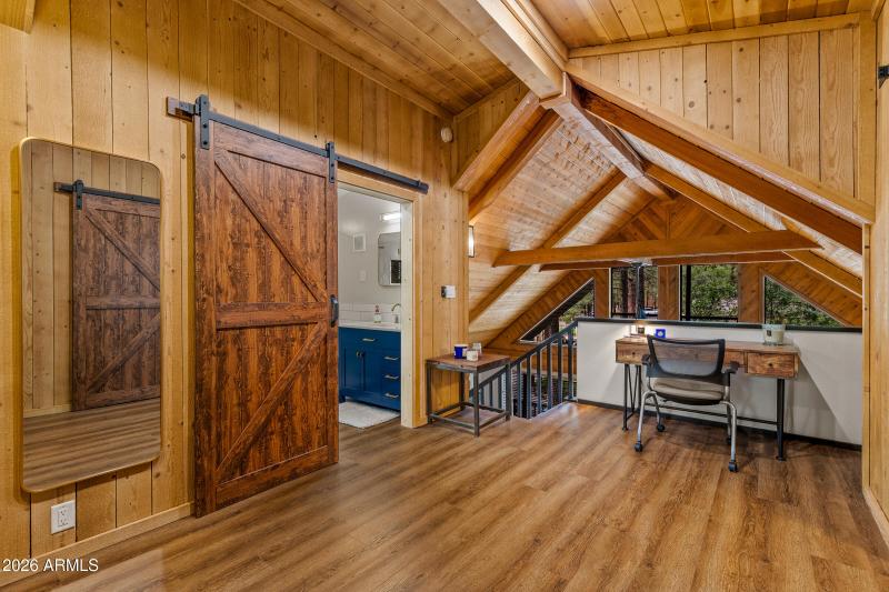 2025-10-12 16.17.03-1