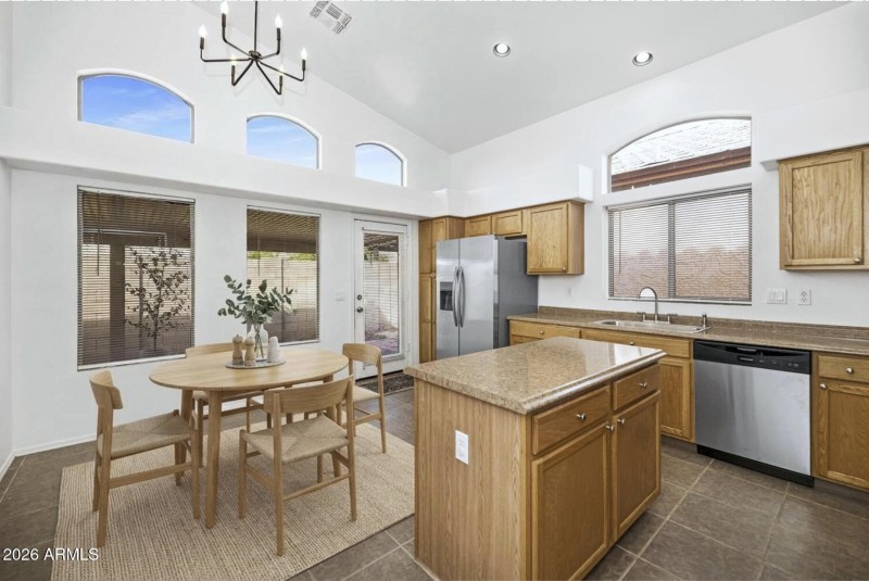 Kitchen & Dining Room