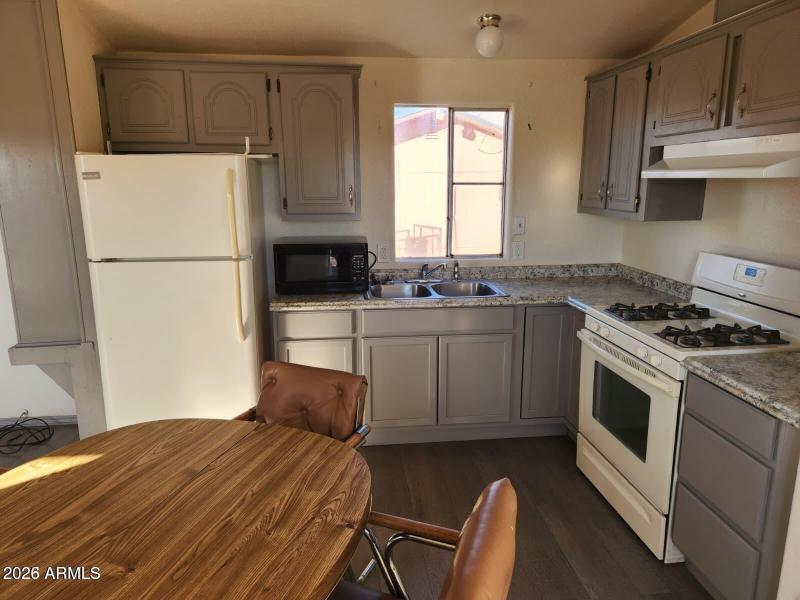 20251104185614464688000000-o