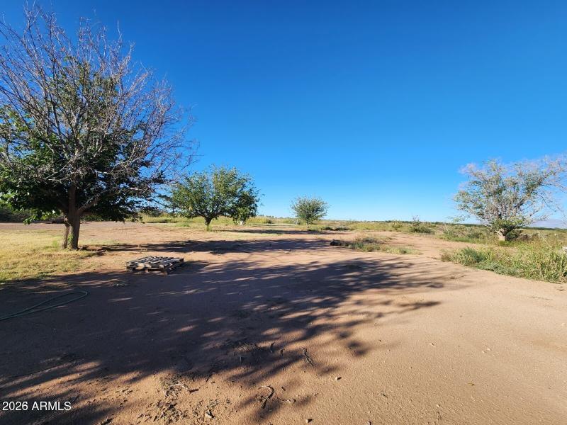 20251104185640314765000000-o