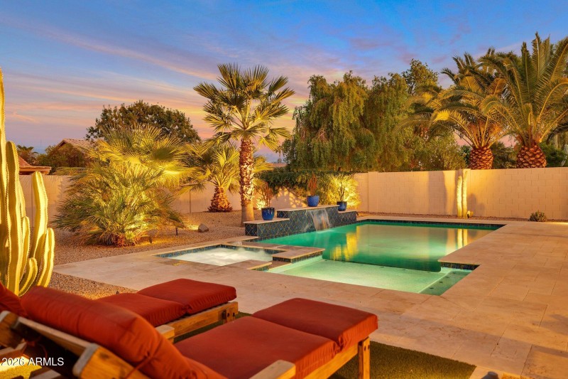 Pool_Twilight w lounge chairs 3201