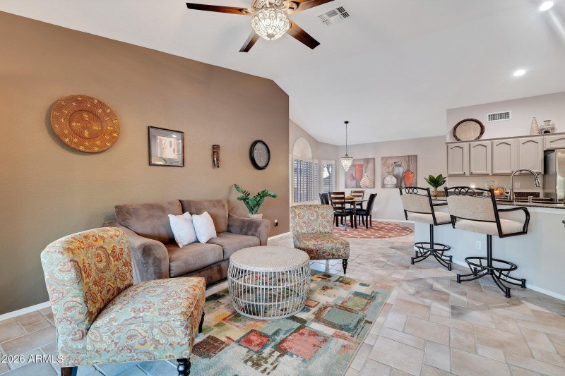 Family Room_Kitchen_Table