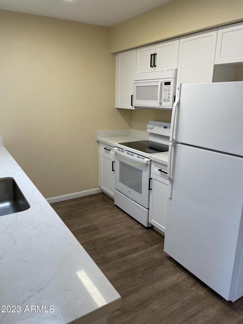 48558AE9-09E6-4A35-958C-8E01661DCEB7