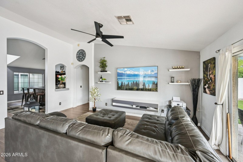 10-web-or-mls-E Ranch Ct-S1003-010