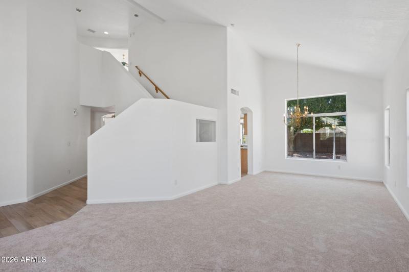 5-web-or-mls-4421-e-rocky-slope-dr