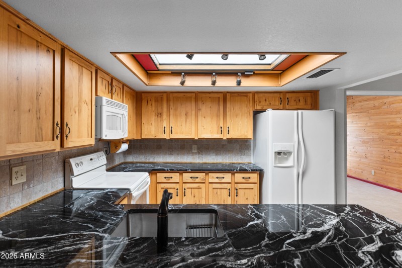 Updated kitchen w/ large skylite