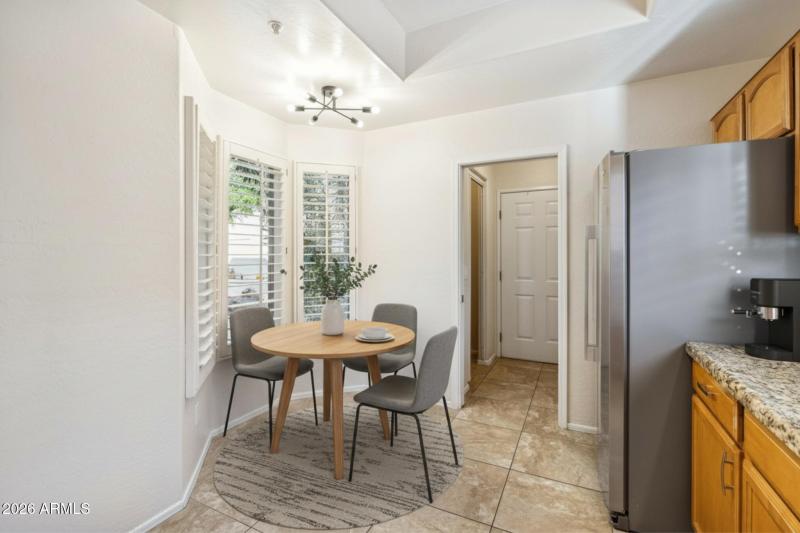 15 - Breakfast Area - Virtual Staging