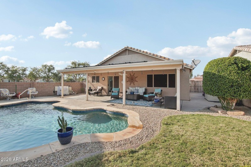 23-web-or-mls-W Kings Dr-S1003-023