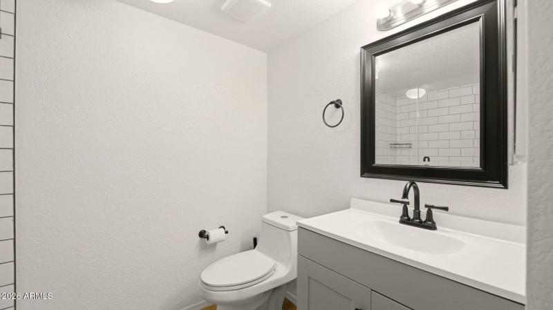 Fully Remodeled Guest Bath