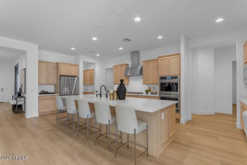 015_22-web-or-mls-064_a4m_ap_74