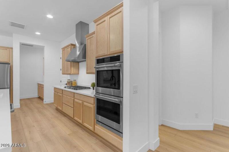 016_24-web-or-mls-070_a4m_ap_488