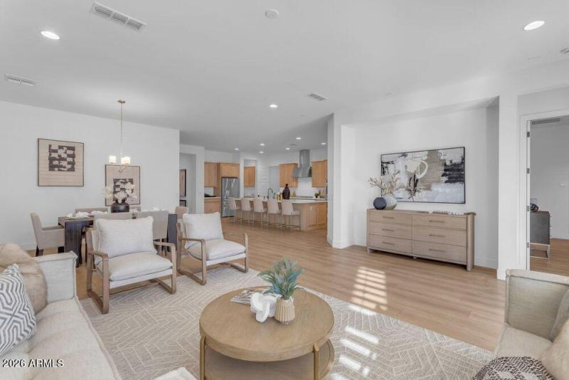 030_42-web-or-mls-124_a4m_ap_370