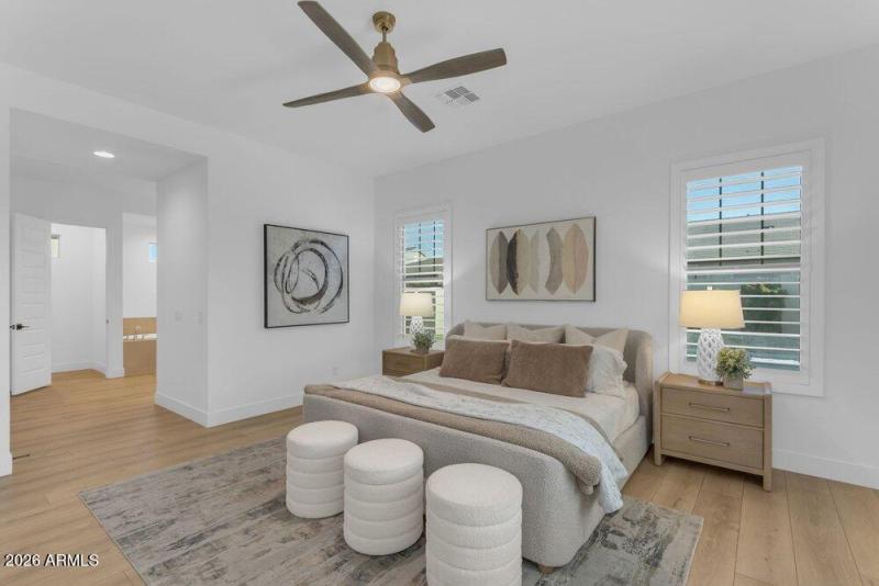 032_44-web-or-mls-130_a4m_ap_844