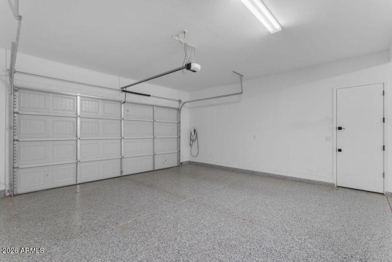 046_31-web-or-mls-091_a4m_ap_807