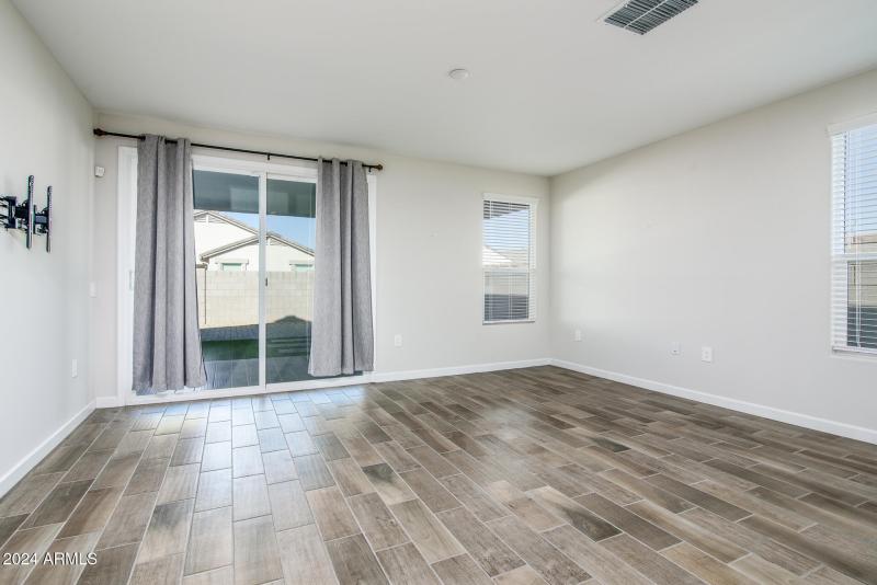 38128 W San Sisto-3046-Edit