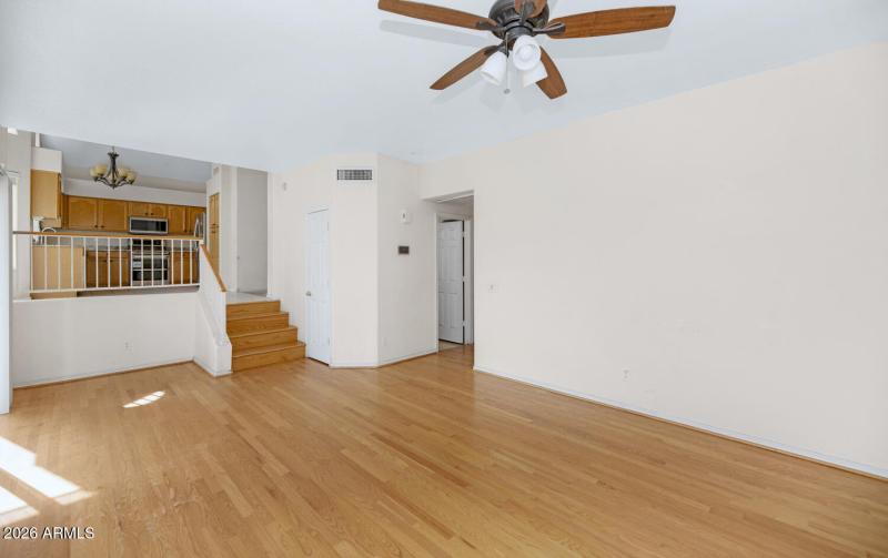 20387 N 53rd Ave-large-015-015-20387 N 5