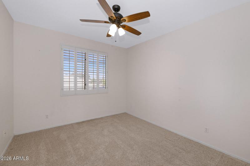 20387 N 53rd Ave-large-021-030-20387 N 5